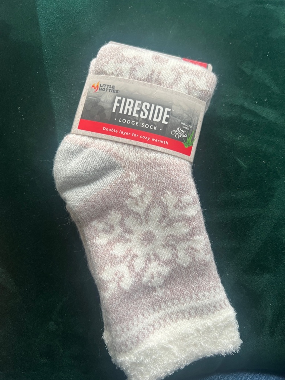 Fireside Lodge Socks - Gray & White Cozy Snowflake